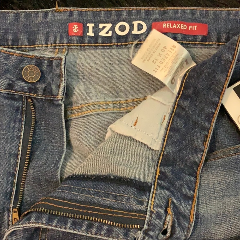 SOLD IZOD Men’s 40 x 32 Relaxed Fit Jeans - Picture 6 of 8